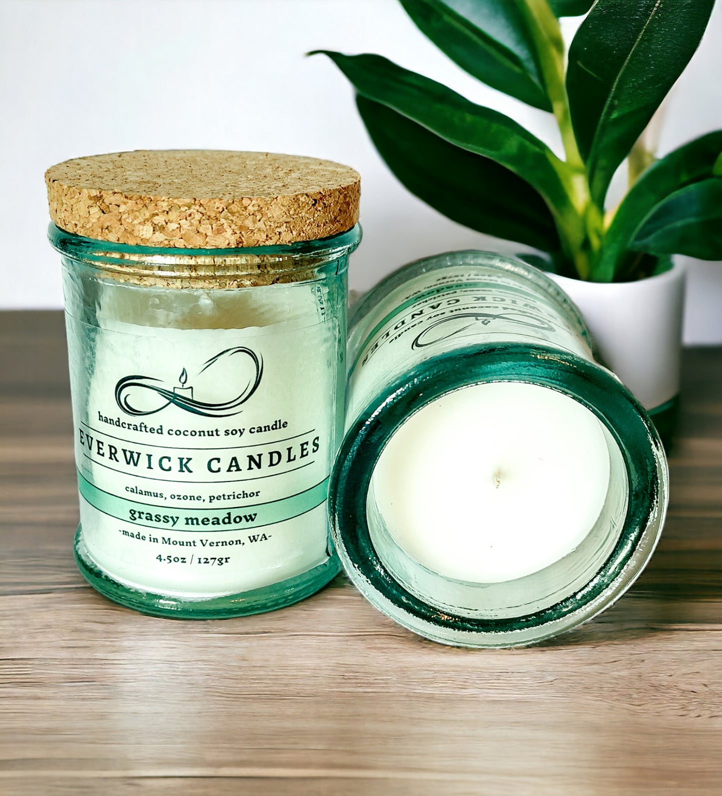 GRASSY MEADOW - Petrichor, Ozone, Calamus, Geranium Oil, Lemon Oil, Patchouli Oil, Orange Essence Oil